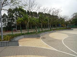 Tin Yip Road Sitting-out area official photo