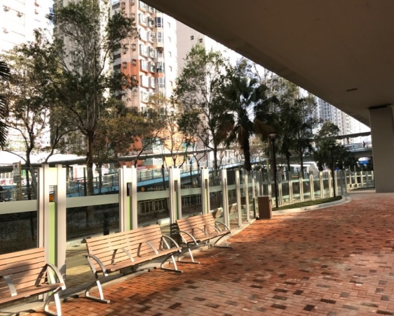 Waterloo Road／Ferry Street Sitting-out Area official photo